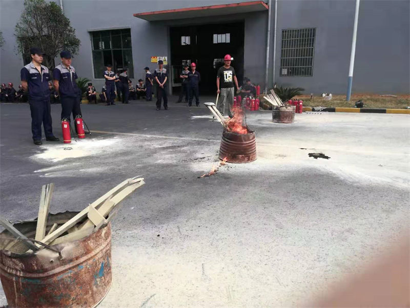 公司发展消防安全演练